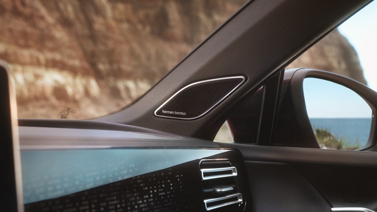 Detailansicht des Soundsystem Harman/Kardon im VW Tiguan