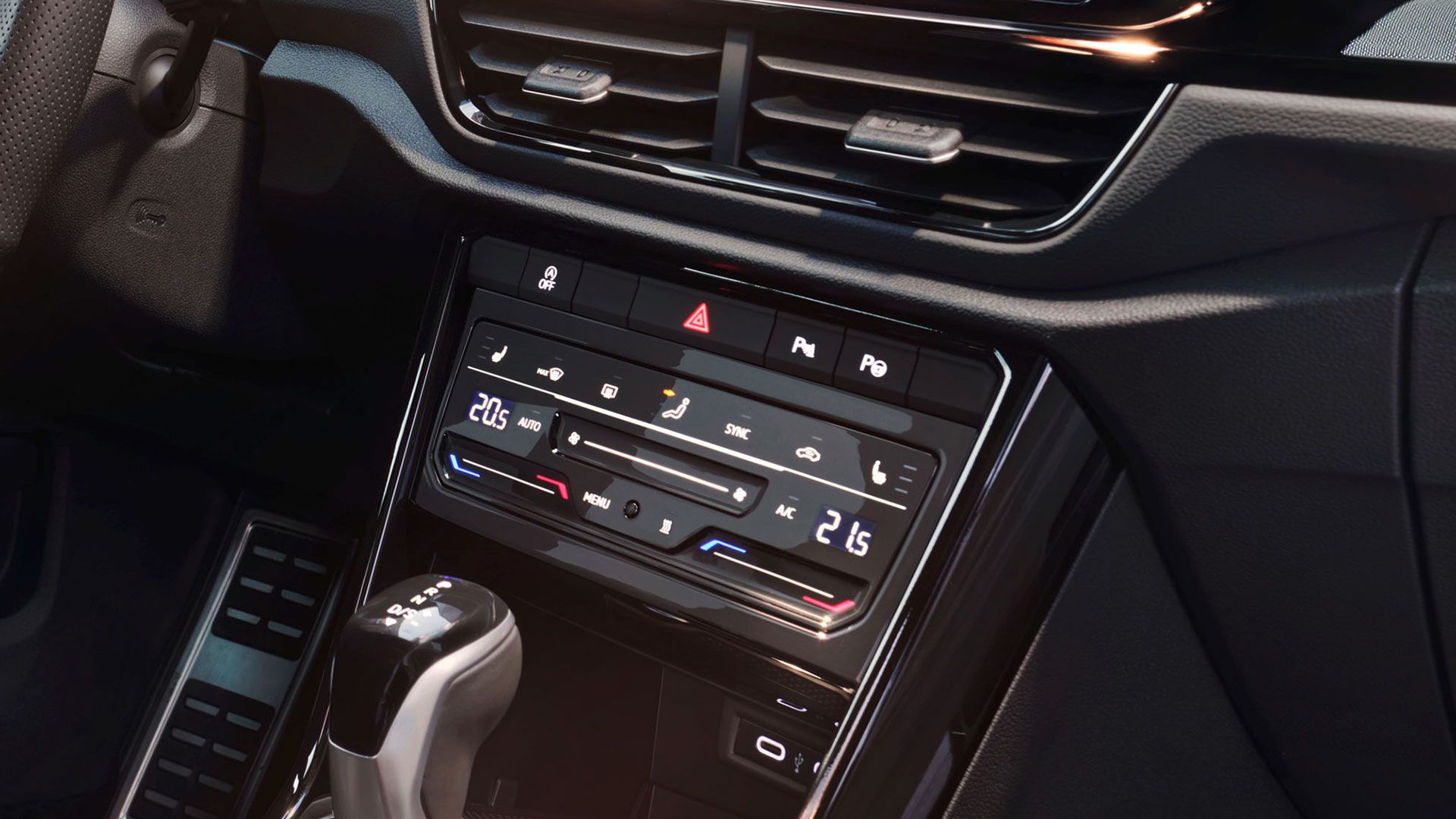 VW T-Roc Interieur, Detailansicht der Cliamtronic mit Touch-Bedienung