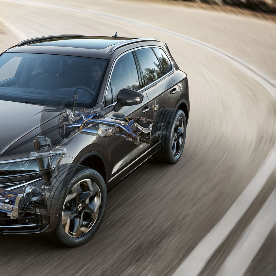 Grafik zeigt die Allradlenkung vom VW Touareg.